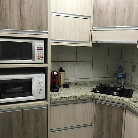 Apartamento Meia Praia Lateral Mar イタペマ エクステリア 写真