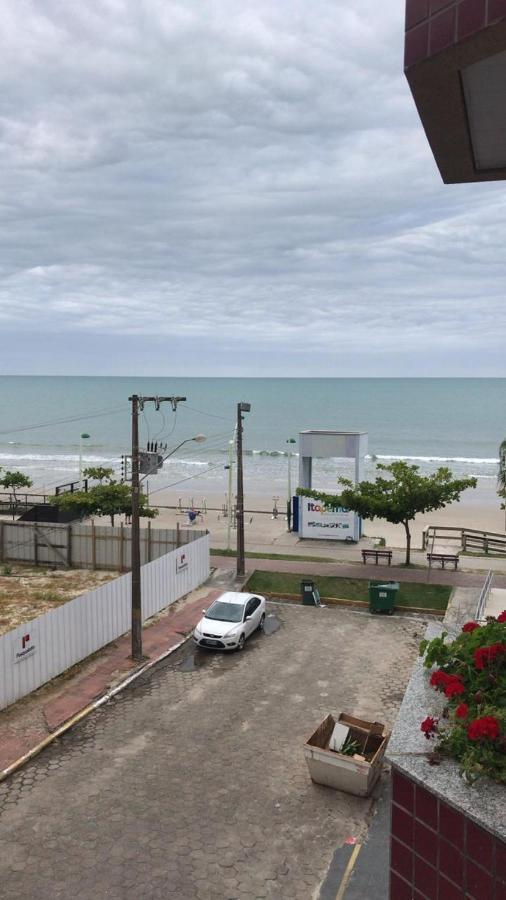Apartamento Meia Praia Lateral Mar イタペマ エクステリア 写真